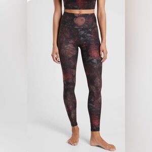 ATHLETA Elation High Rise Antionette Dark Whimsical Floral Legging  Medium 25”